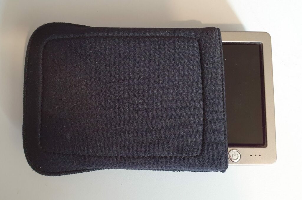 OQO 01+ sleeve