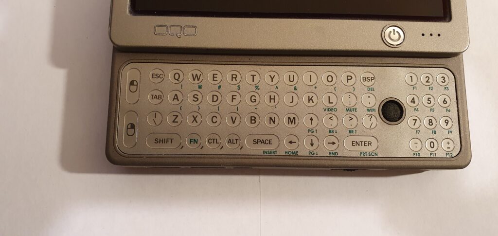 OQO 01+ keyboard