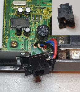 NC200 power connector