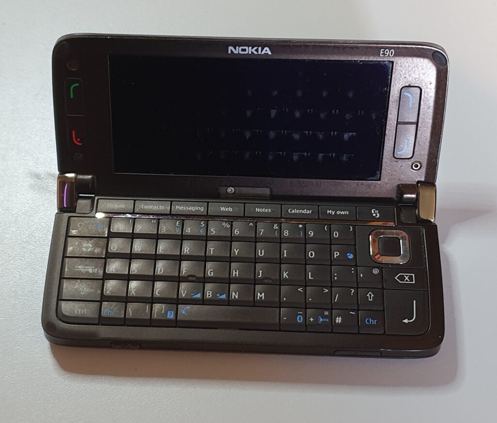 Nokia Communicator E90